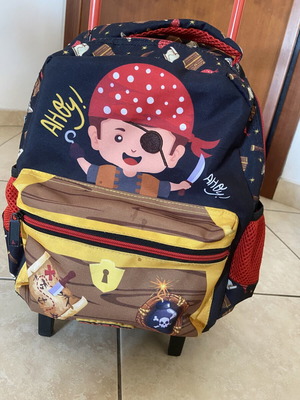 Preschool backpack with wheels