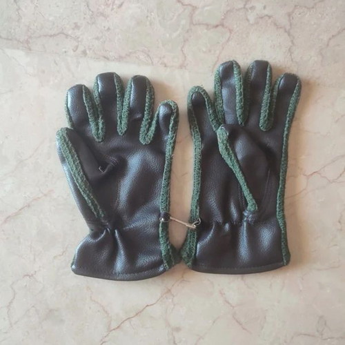 Leather gloves with knitted details one size vintage like new