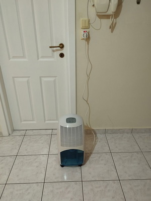 Felix dehumidifier like new