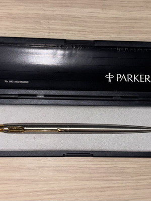 Parker pen like new