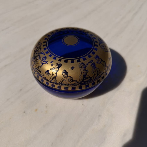 Vintage cobalt glass jewelry box with gilded neoclassical decoration like new