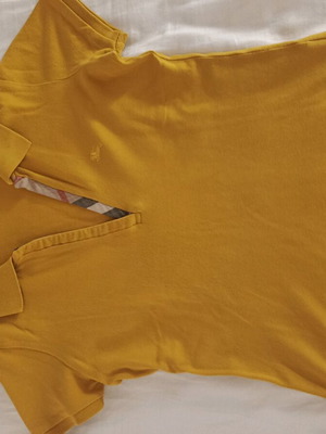 Burberry T-shirt like new, yellow, size XS