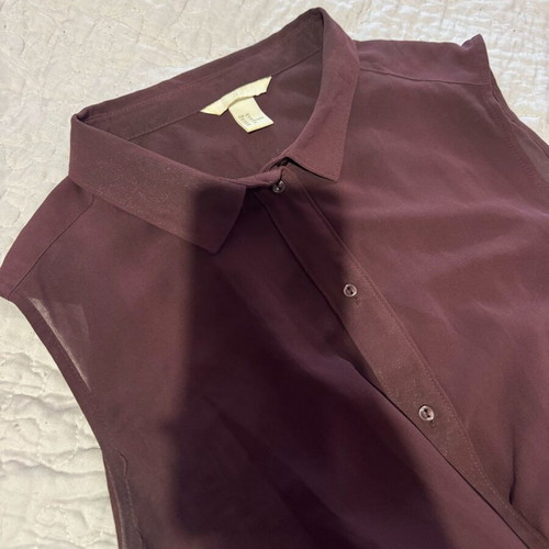 H&M sleeveless shirt like new, dark burgundy XXL