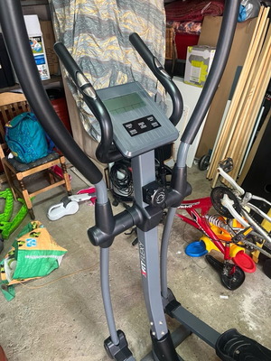 Elliptical machine used, very good condition