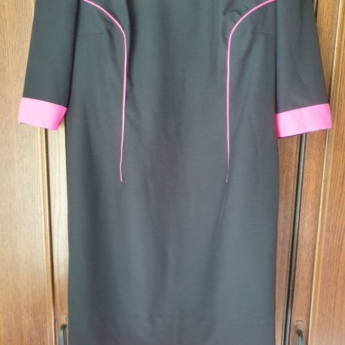 Straight-line dress used, size M, black with pink details