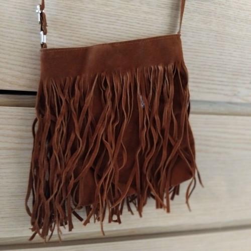 Brown suede leather crossbody bag with fringes