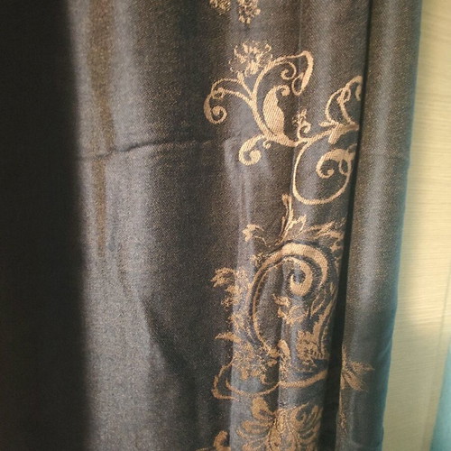 Pashmina new in blue and beige/tobacco colors