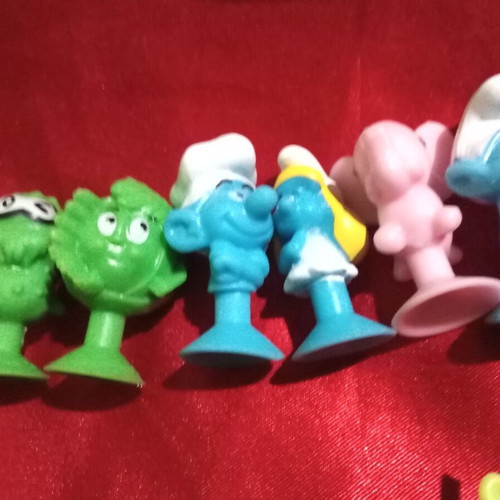 Lot of small toys like new