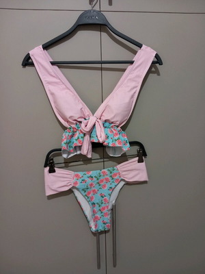 Bikini swimsuit used, multicolor, size M