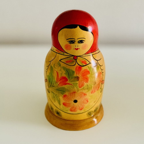 Soviet wooden Matryoshka doll set of 6, 1970s