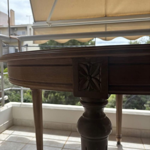 Solid wood dining table with carved decoration like new