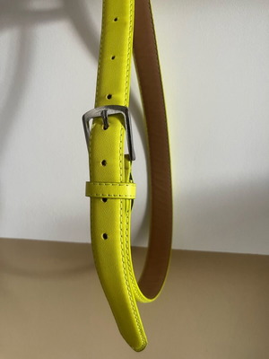 Women’s belt light green yellow with silver buckle like new, size S-M