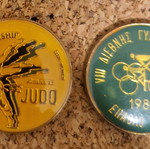Pins like new