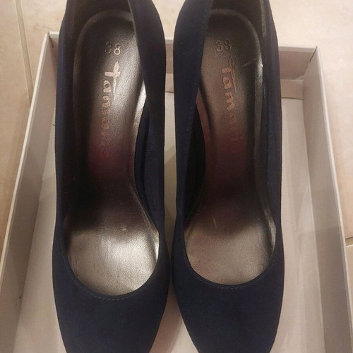 Tamaris blue suede pumps like new, size 38