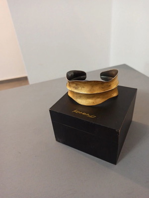 Silver bracelet like new with gold leaf coating