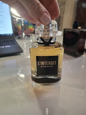 L'interdit Givenchy 80ml like new, regular Eau de Parfum