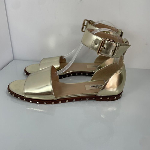 Valentino Garavani Rockstud leather sandals used, gold, size 38
