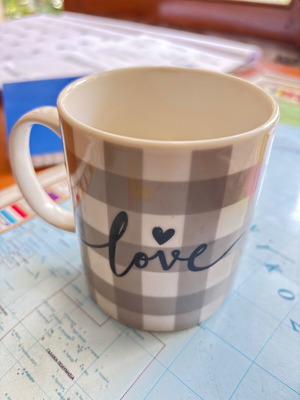 Coffee mug like new with love design