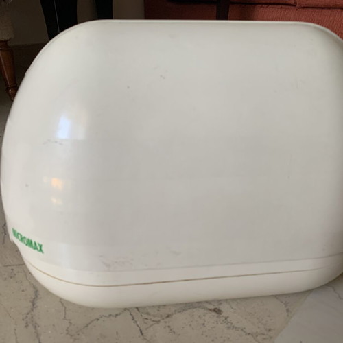 Stirella Professional Steam Iron like new, with water base and measuring cup