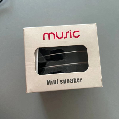 Bluetooth speaker new with LED and mobile connection
