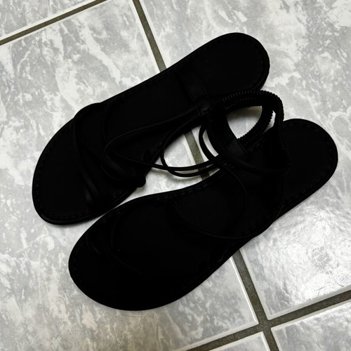 Women's sandals new, size 37, black