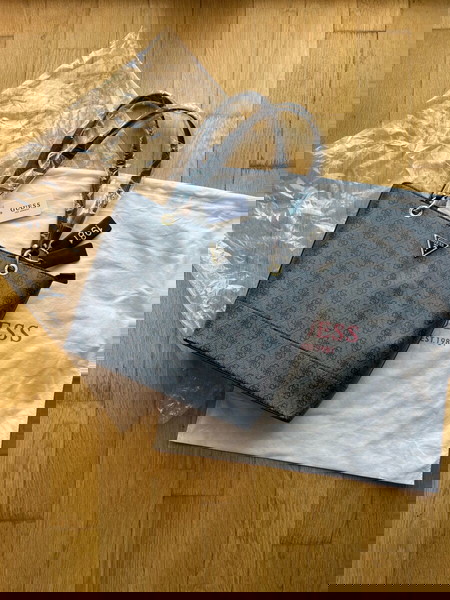 guess bag