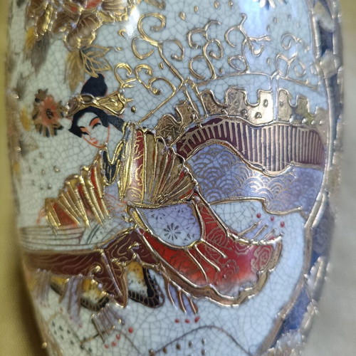 Japanese Satsuma vase used, vintage 1960-1980, height 32 cm