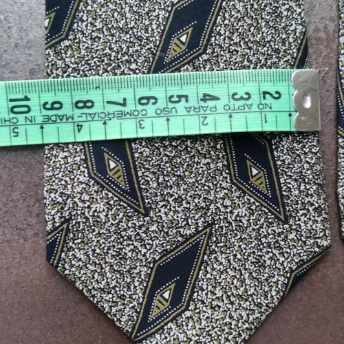 Silk tie Giorgio Armani Cravate like new, blue and gray