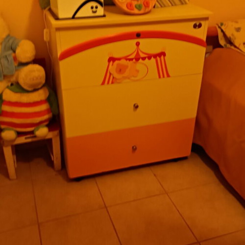 Children's dresser used, dimensions 75x45x85 cm
