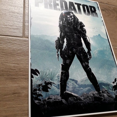 Πίνακας Α4 20x30 από pvc 3mm για διακόσμηση τοίχου Predator καινούργιο