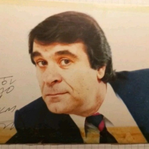 Giorgos Papazisis autograph used