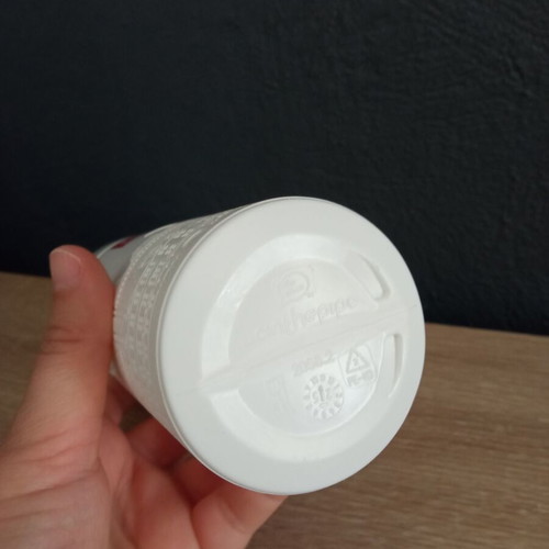 Lux-Airport Luxemburg Airport water bottle like new, white reusable