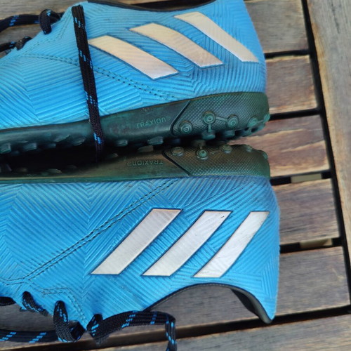 Adidas football shoes size 39.5, blue