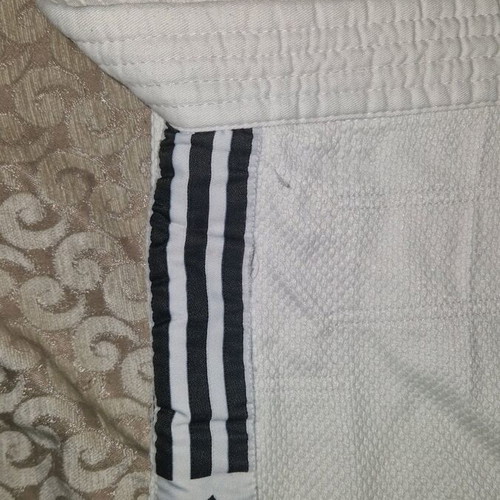 Adidas Judo Training J500 Uniform Size 140 Like New