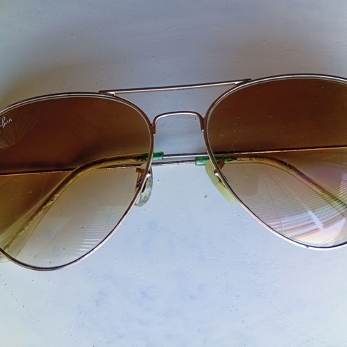 Ray Ban sunglasses used, gold