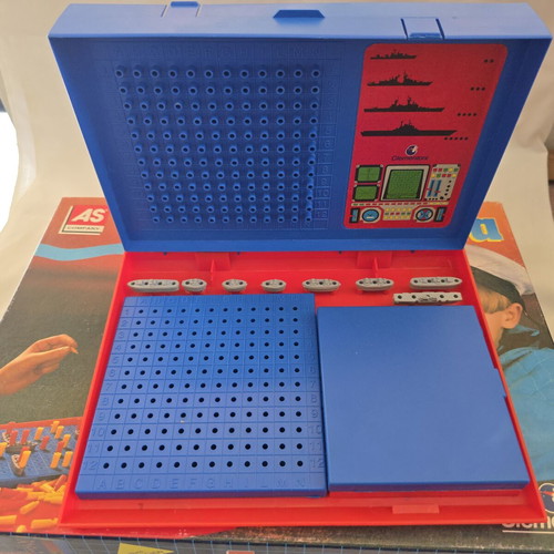 Torpilomachia board game by AS like new