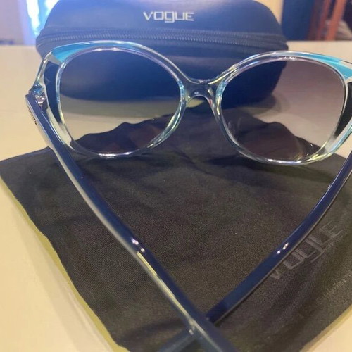 Vogue Vintage VO 2705-S Sunglasses new, black and blue butterfly