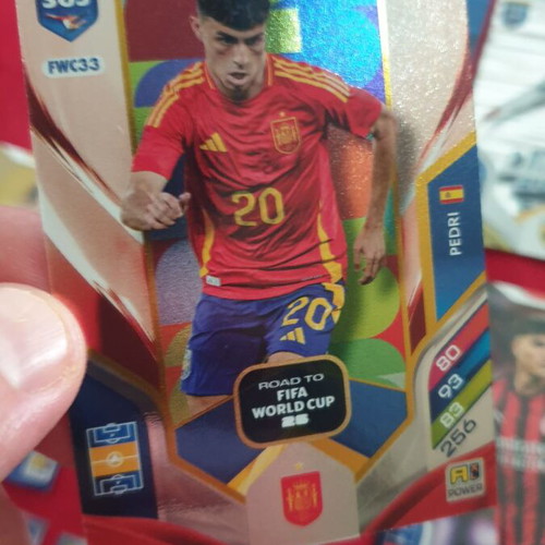 Fifa 365 Adrenalyne XL football cards new
