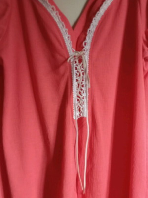 Exes tunic in coral color like new
