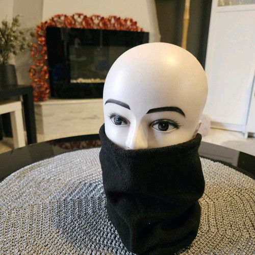Fleece neck warmer new, black, adjustable unisex