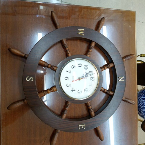 Decorative Wooden Nautical Wall Clock new with battery