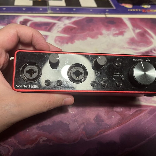 Focusrite Scarlett 2i2 audio interface
