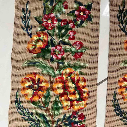 Handmade embroidery set of 2 floral motifs like new