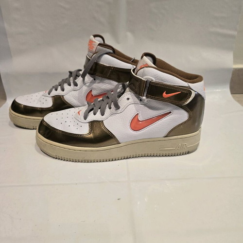 Air Force 1 Mid QS "Ale Brown" sneakers like new, size 43, white