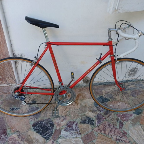 Vintage Kalkhoff Professional road bike like new, red