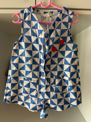 Yell Oh! girls' romper shorts size 5 years like new