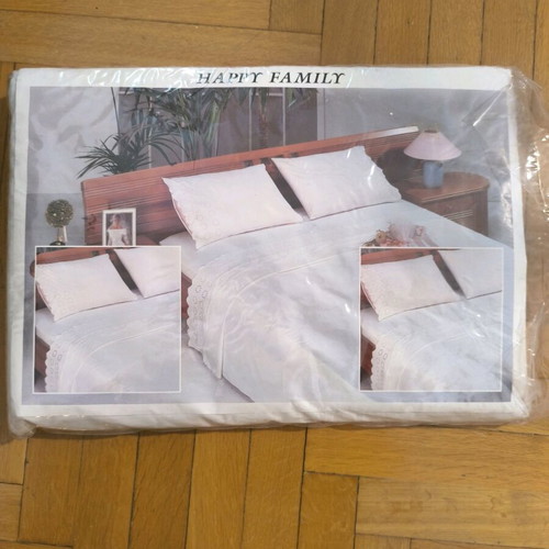 Bed sheet set new, 2 sheets 200x250 and 2 pillowcases 50x80