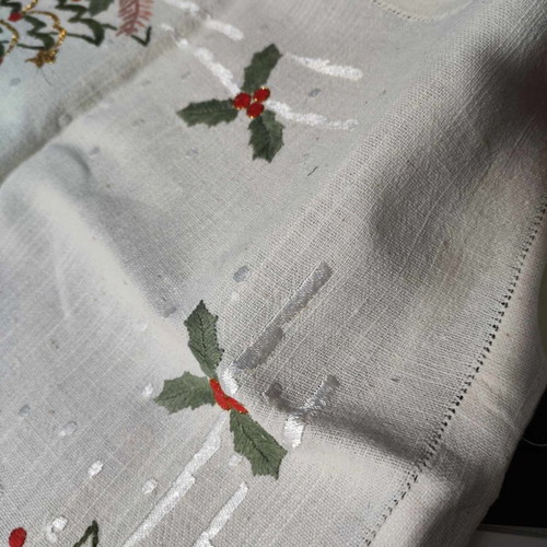 Christmas tablecloth and napkins used with lace trim