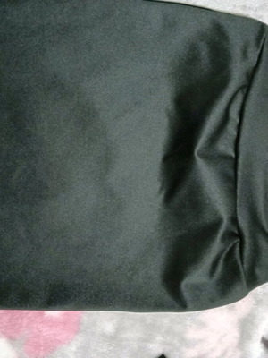 Elastic short skirt like new, size M, black