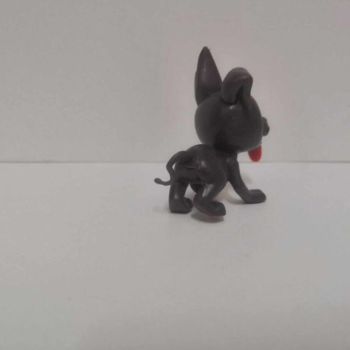 Collectible dog figure 'Coco' new, height 6cm